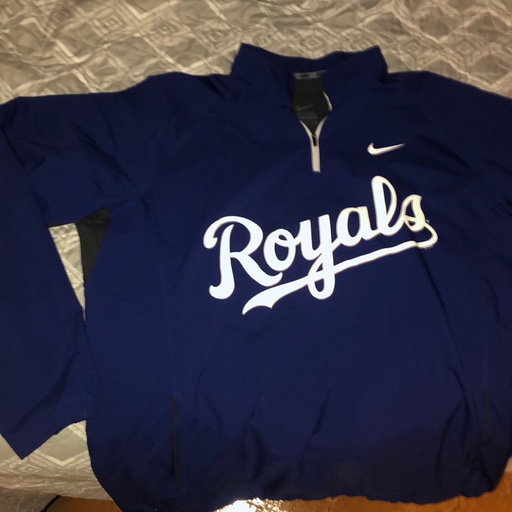 Royals Nike pull over